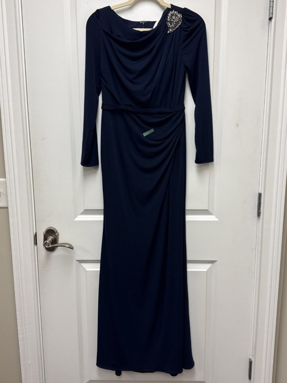 Mac Duggal Size 2 Navy 55695 Jersey Rhinestone Embellished Trumpet Gown Dress - Picture 4 of 12